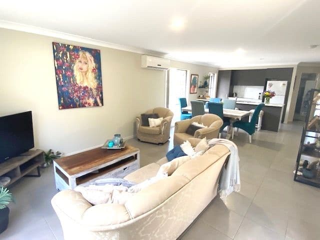 12 Yarrow Circuit, Griffin QLD 4503, Griffin - Thumbnail 5