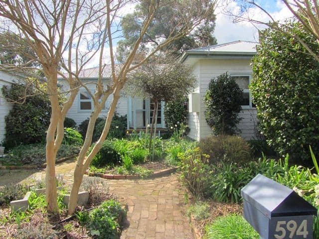 594 Heathwood Avenue, LAVINGTON NSW 2641, Lavington - Image 1