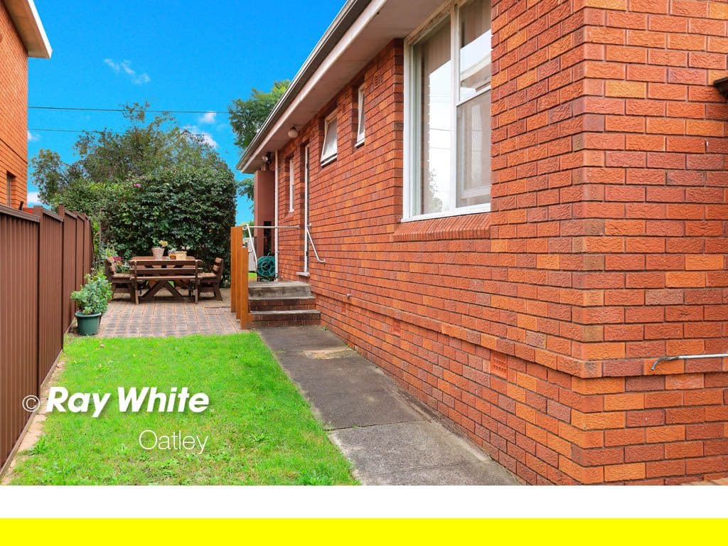 51 Pindari Road, Peakhurst Heights NSW 2210, Peakhurst Heights - Thumbnail 7