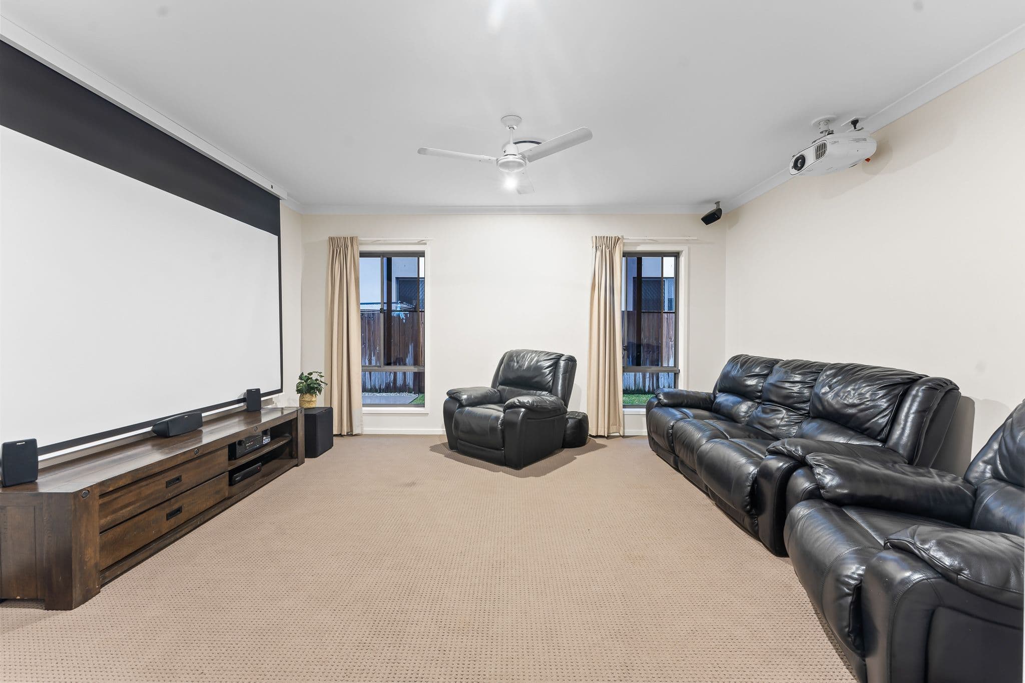 32 Hampden Street, North Lakes QLD 4509, North Lakes - Thumbnail 7