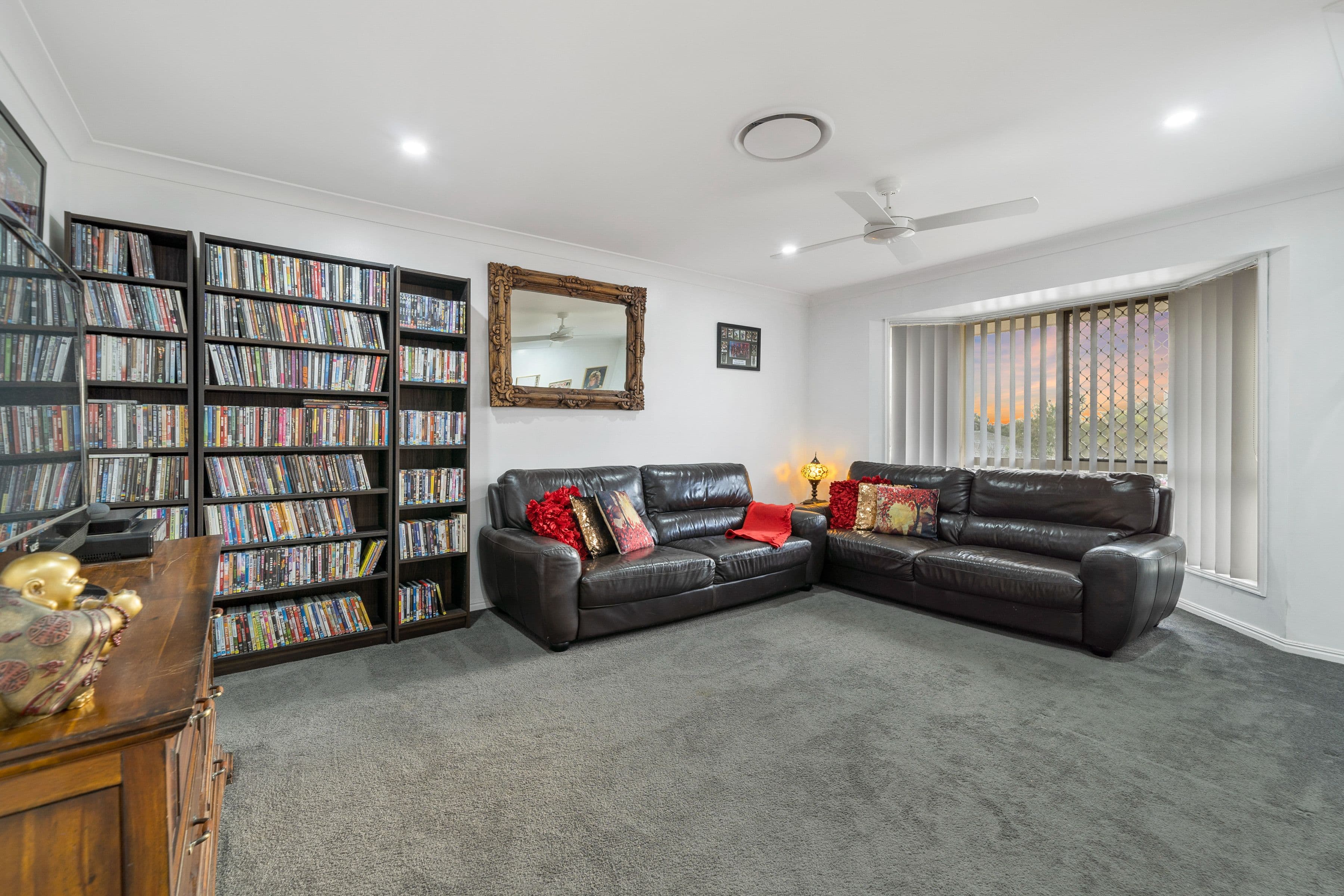 12 Vedders Drive, Heritage Park QLD 4118, Heritage Park - Thumbnail 3