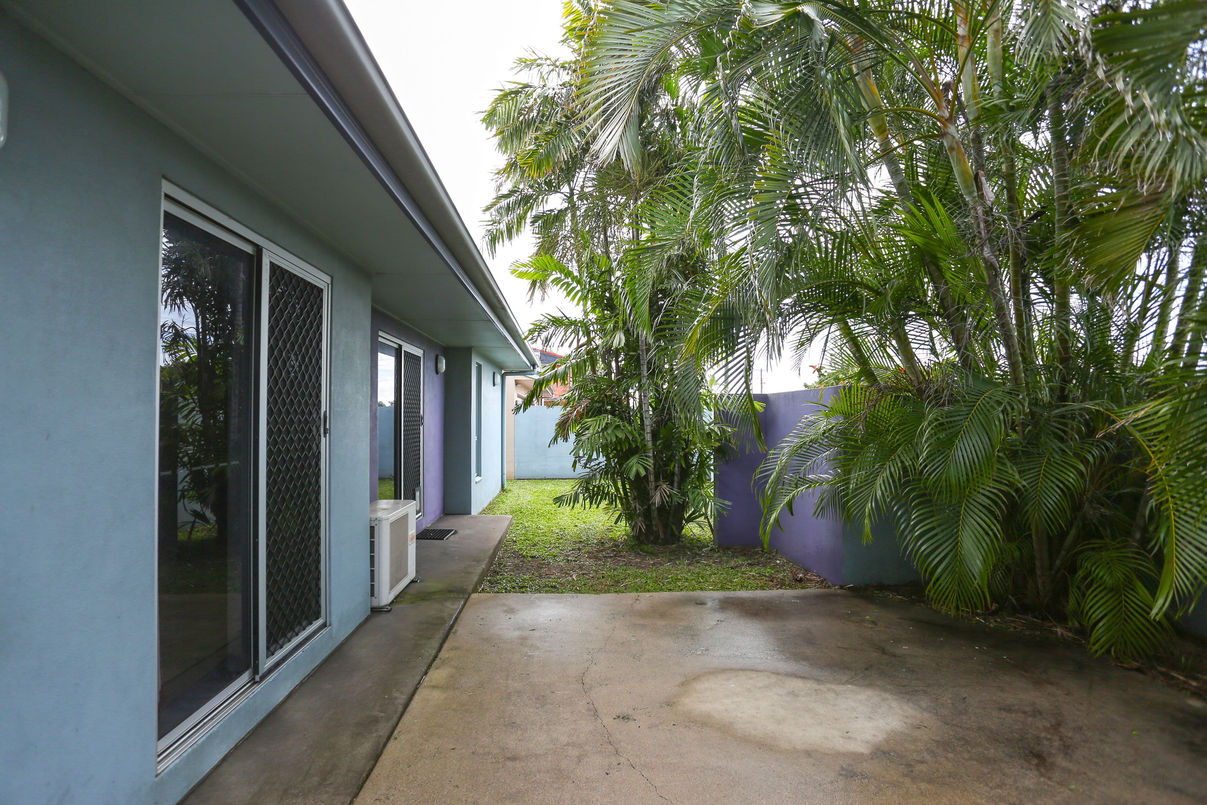 2 Galletly Street, West Mackay QLD 4740, West Mackay - Thumbnail 2