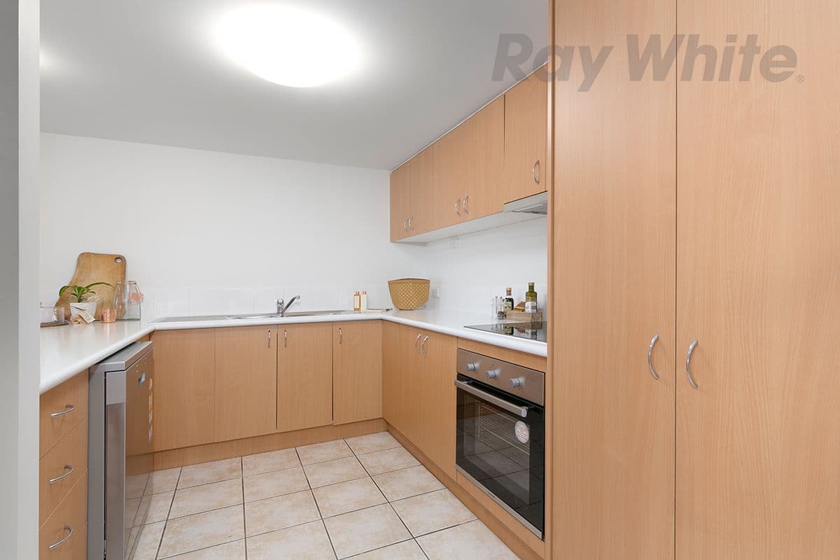 5 Hillview Street, Runcorn QLD 4113, Runcorn - Thumbnail 5