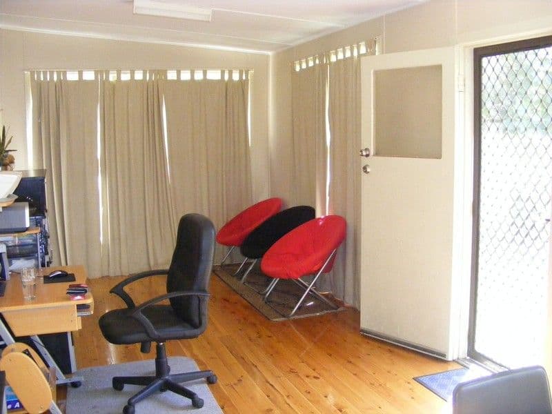 19 Willow Street, THE ENTRANCE NSW 2261, The Entrance - Thumbnail 2
