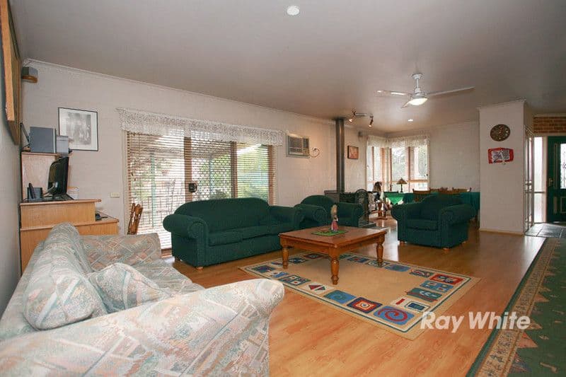 31 Gum Nut Drive, LANGWARRIN VIC 3910, Langwarrin - Thumbnail 2