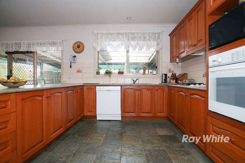 31 Gum Nut Drive, LANGWARRIN VIC 3910, Langwarrin - Thumbnail 5