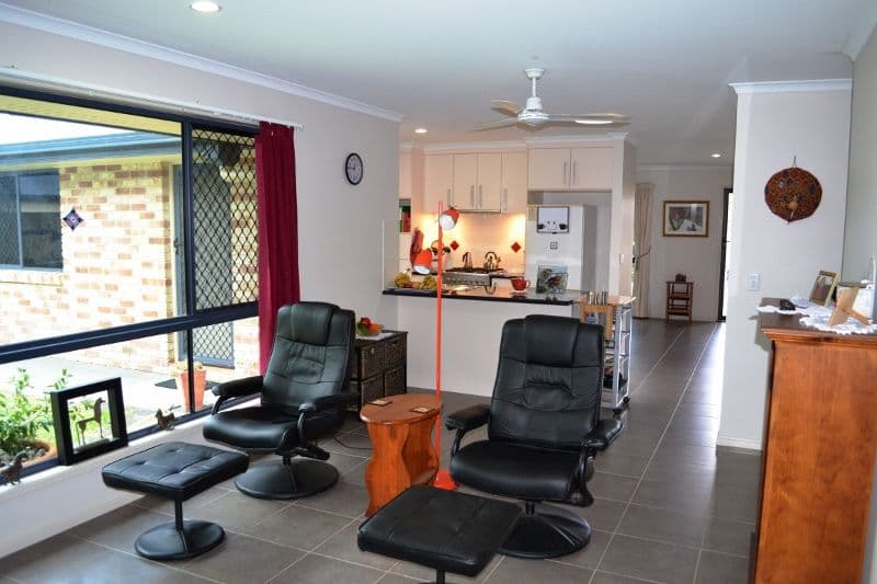 15 Elboz Court, BURRUM HEADS QLD 4659, Burrum Heads - Thumbnail 4