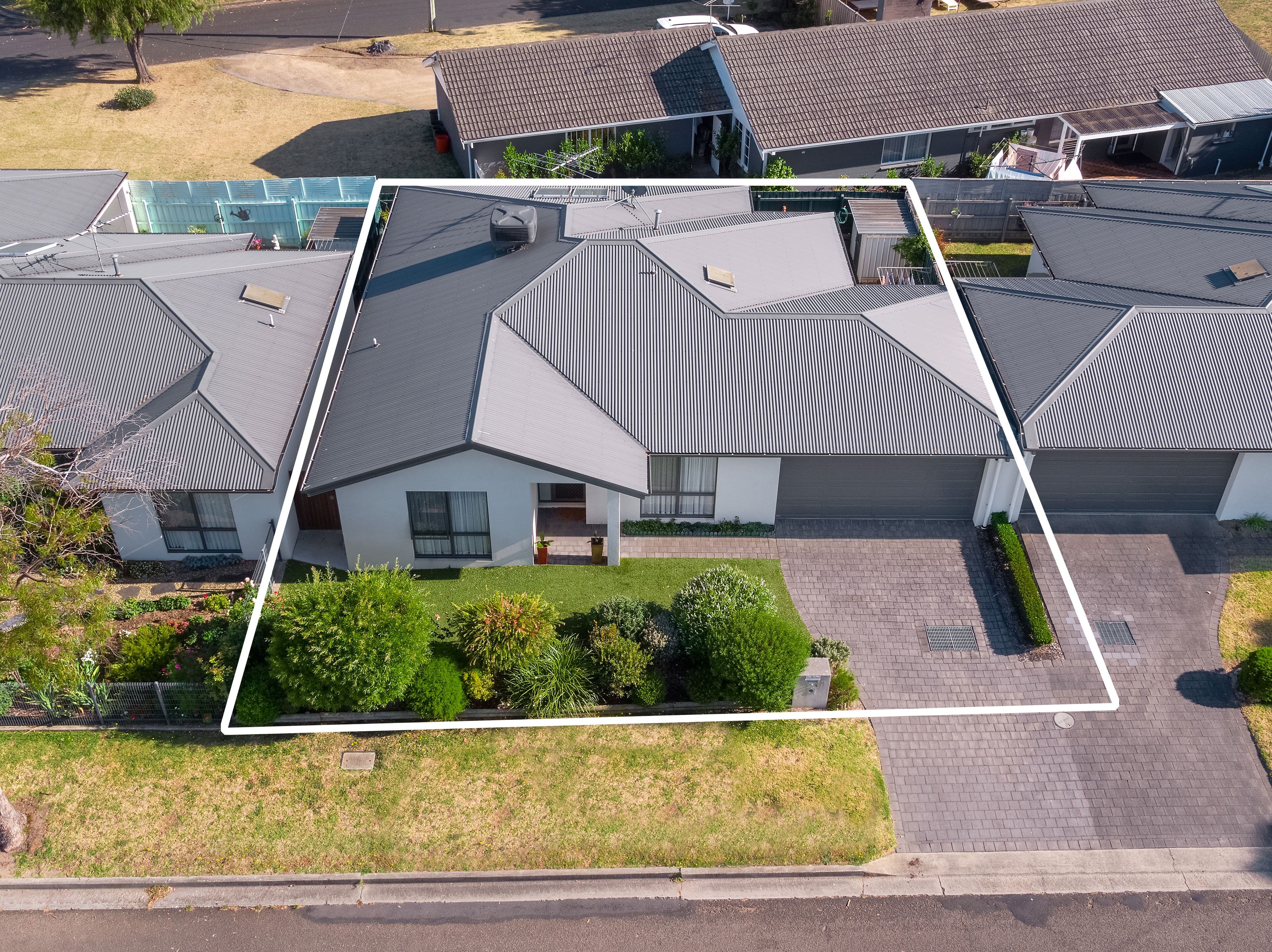 28 Dalgleish Avenue, Rosebud VIC 3939, Rosebud - Thumbnail 2