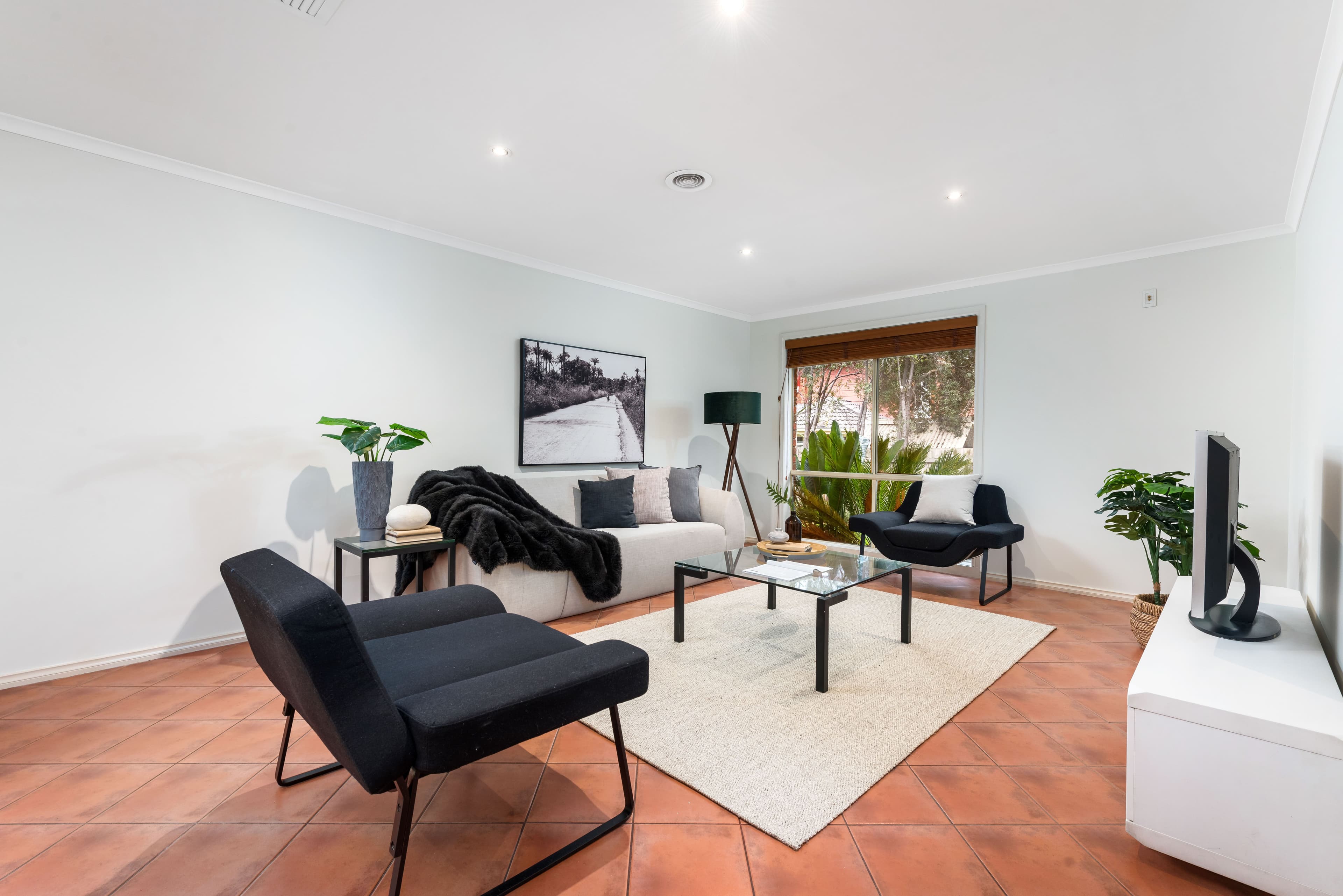 2 Whitegum Way, Bundoora VIC 3083, Bundoora - Thumbnail 6