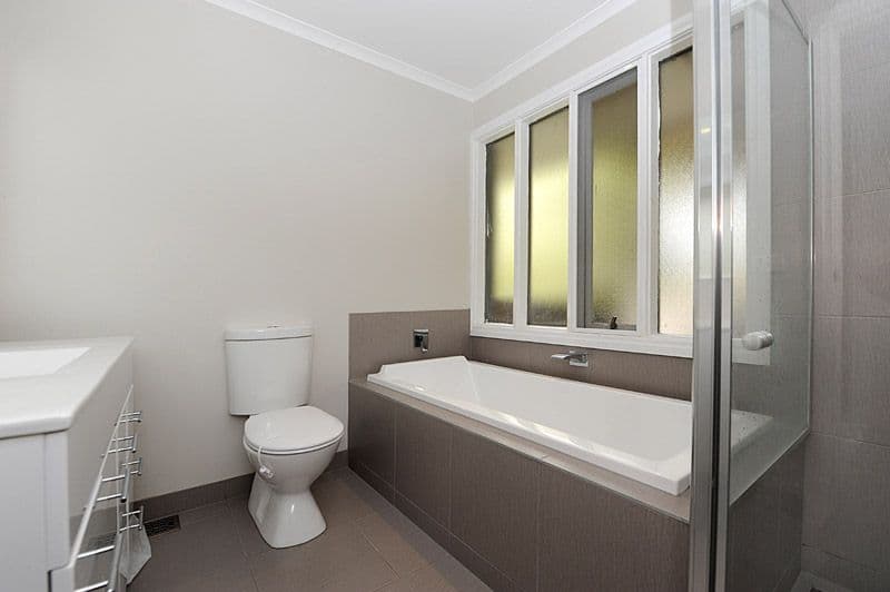 4 Fiona Court, FERNTREE GULLY VIC 3156, Ferntree Gully - Thumbnail 6