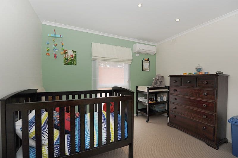 4 Fiona Court, FERNTREE GULLY VIC 3156, Ferntree Gully - Thumbnail 8