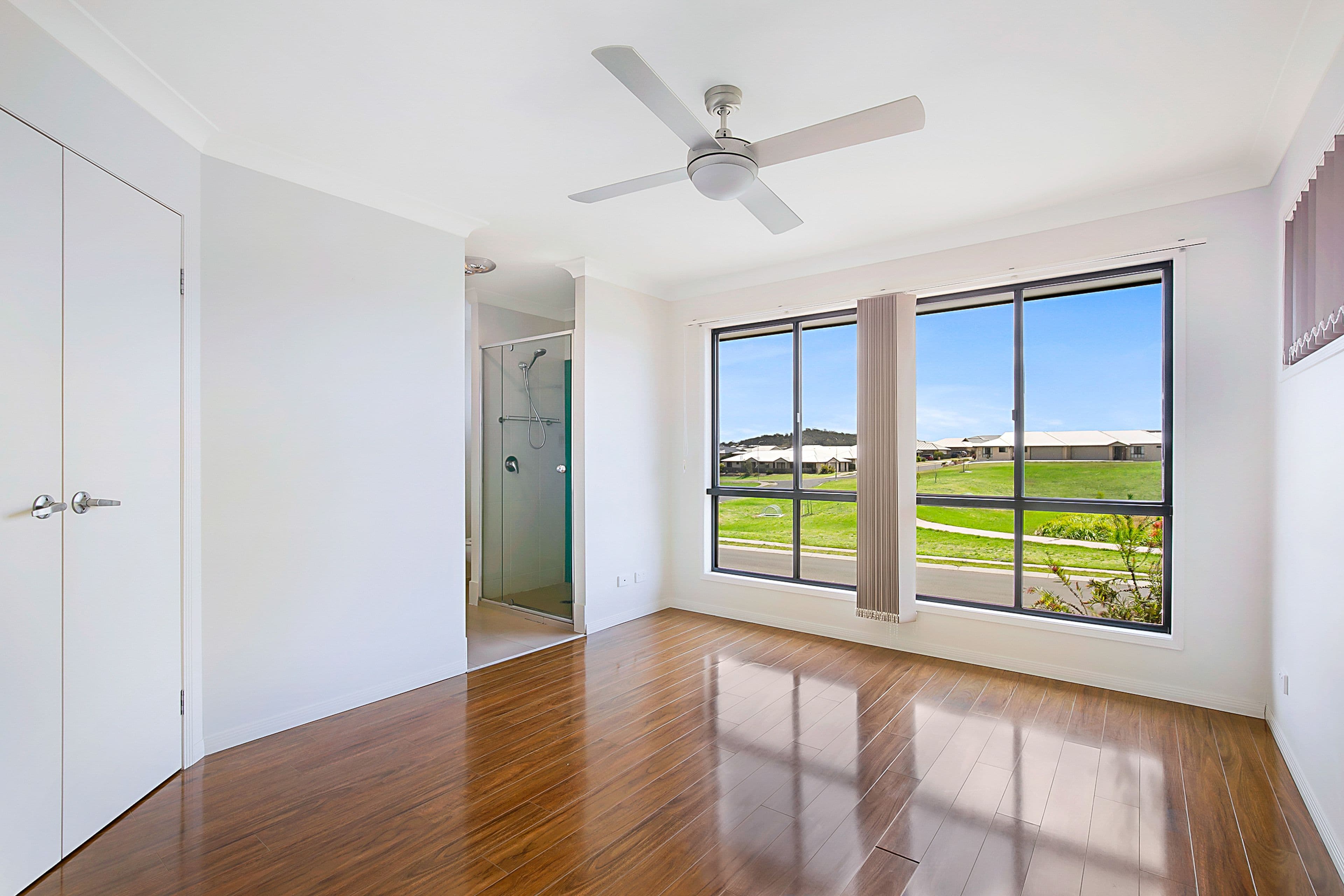 1 Wareena Crescent, Glenvale QLD 4350, Glenvale - Thumbnail 4