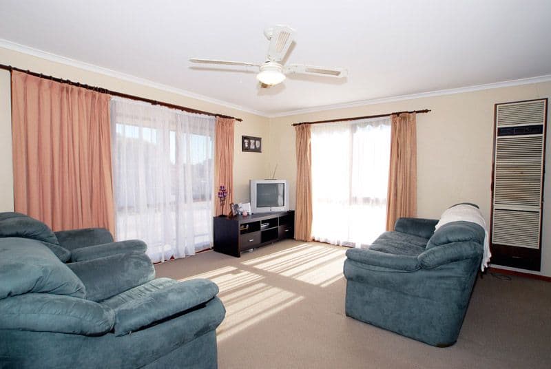 14 Jacaranda Drive, BAXTER VIC 3911, Baxter - Thumbnail 3