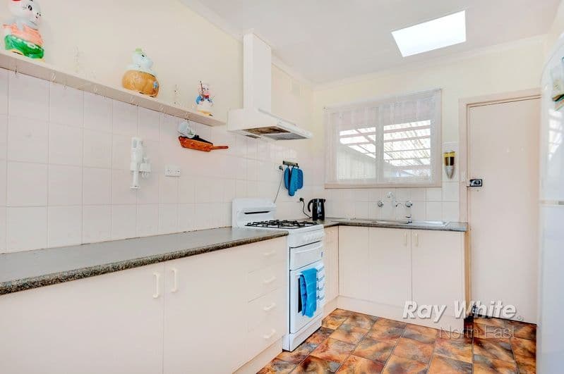 15 Locke Drive, Fairview Park SA 5126, Fairview Park - Thumbnail 4
