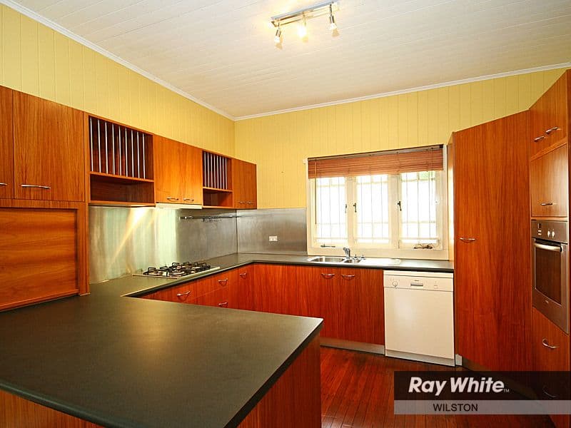 61 Vale Street, WILSTON QLD 4051, Wilston - Thumbnail 2