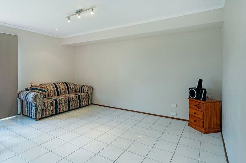 17 Lismore Drive, HELENSVALE QLD 4212, Helensvale - Thumbnail 8