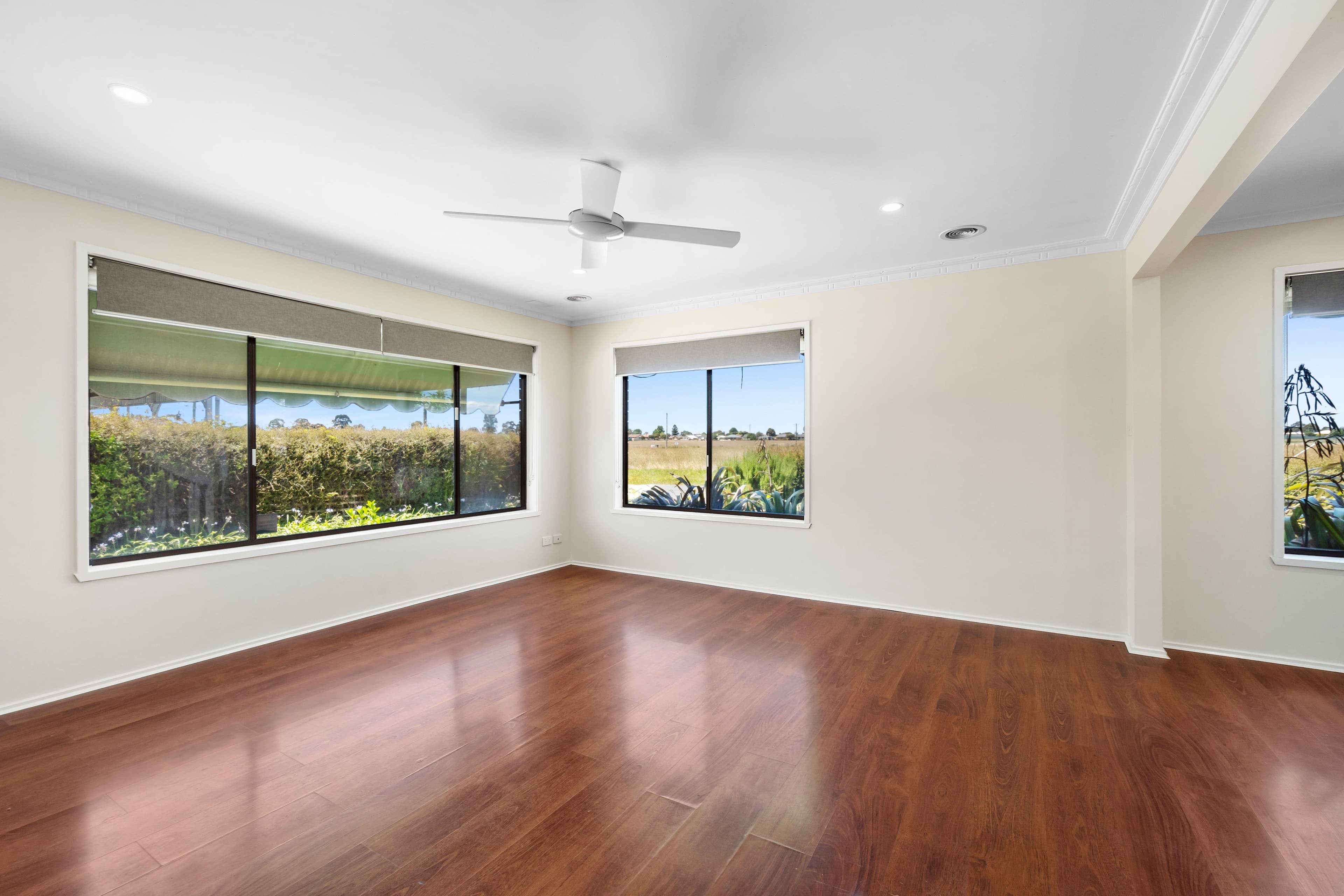 217 Sinclair Street S, Colac VIC 3250, Colac - Thumbnail 3