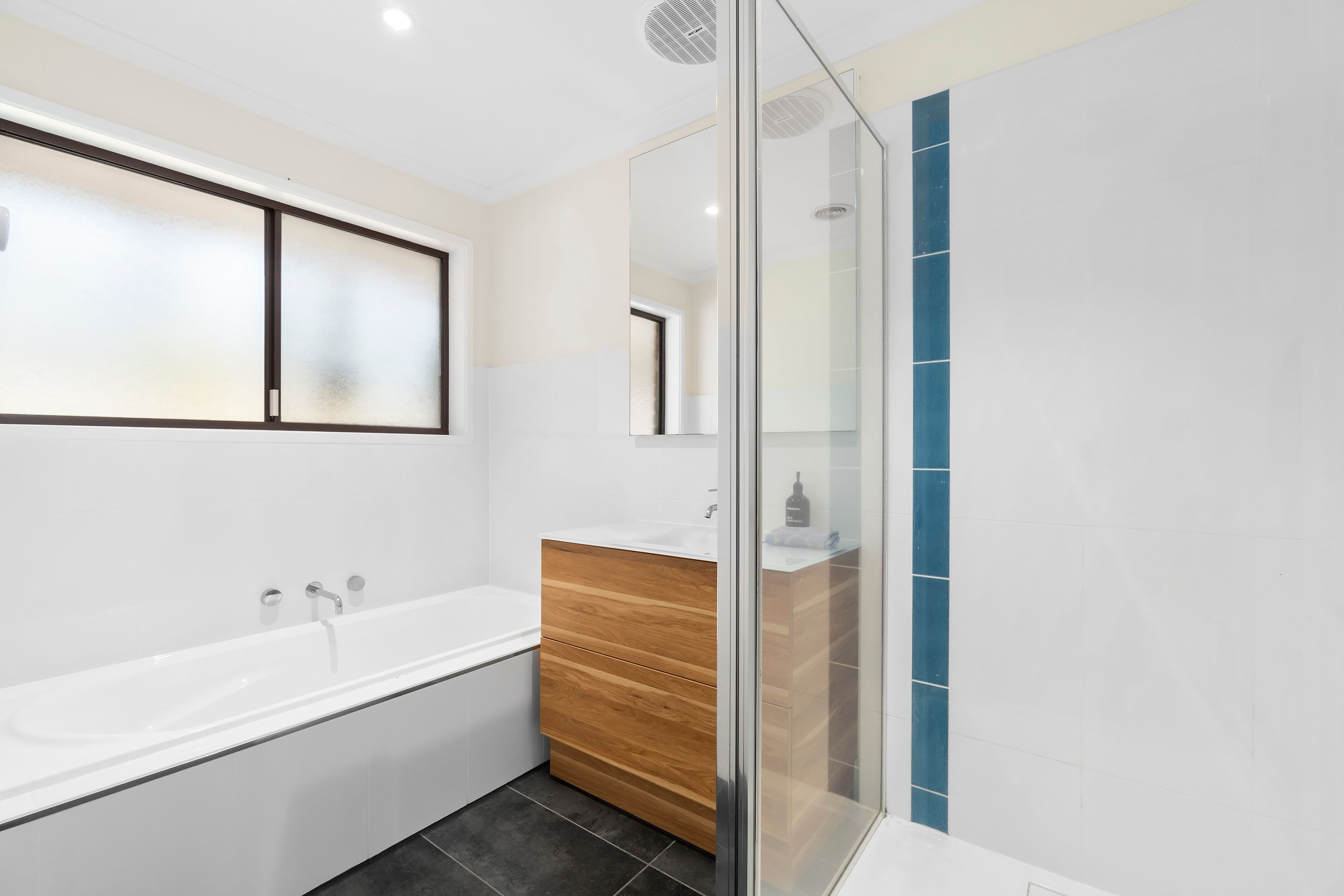 217 Sinclair Street S, Colac VIC 3250, Colac - Thumbnail 5
