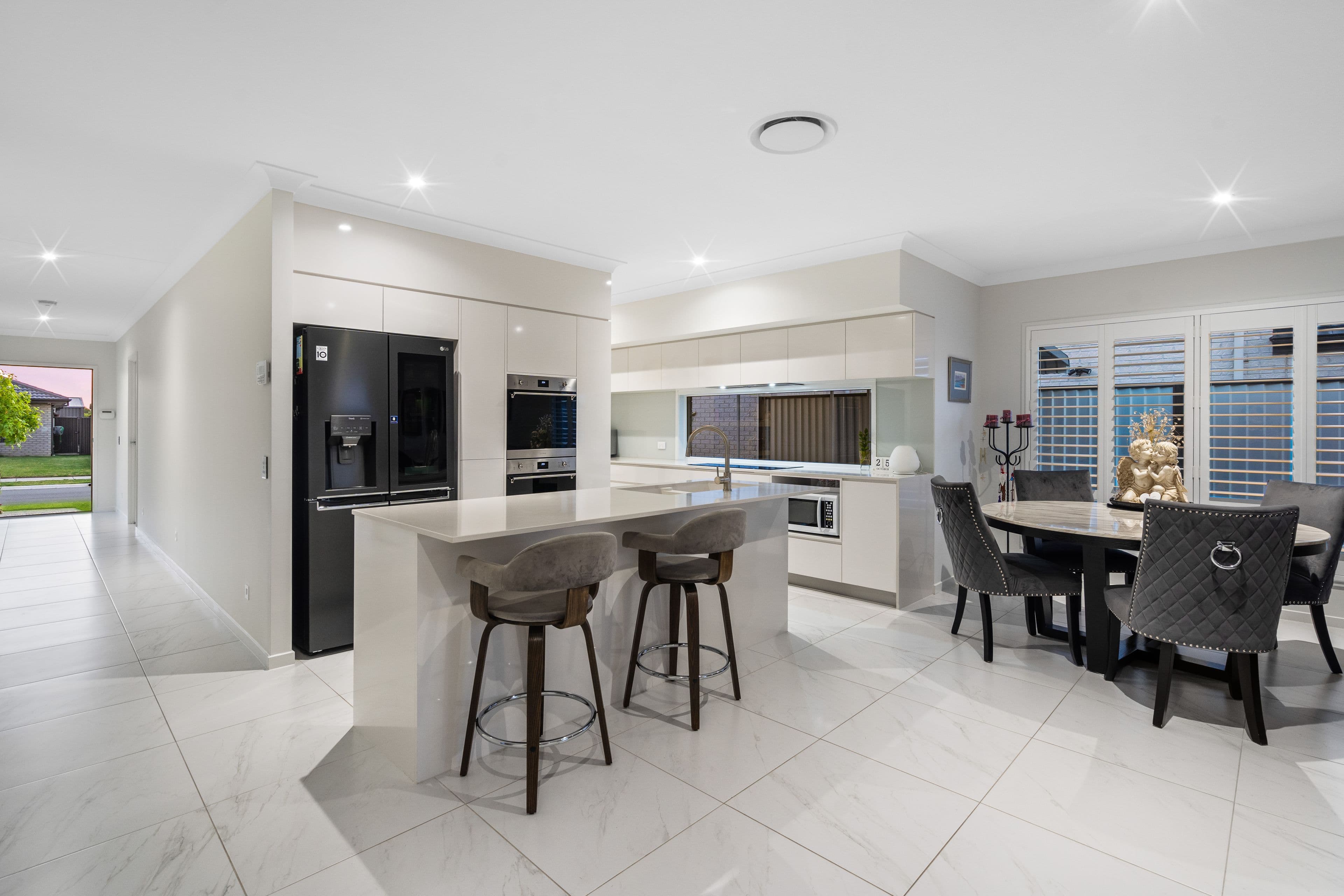 6 Moonie Crescent, Jimboomba QLD 4280, Jimboomba - Thumbnail 2