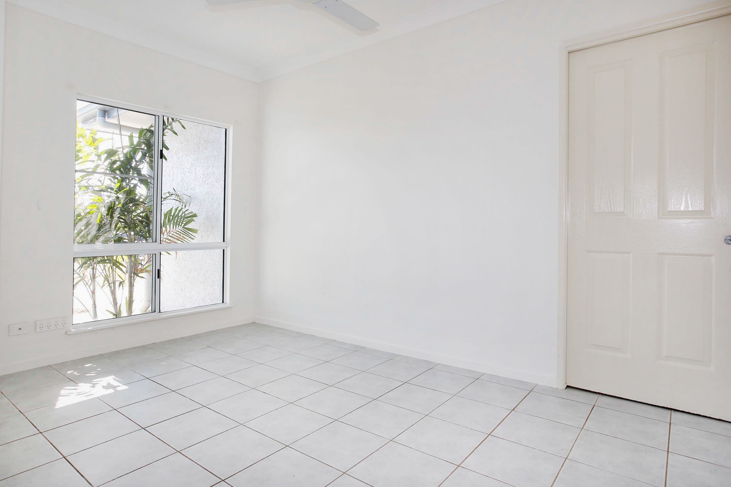 64 Blue Wren Drive, Kelso QLD 4815, Kelso - Thumbnail 5