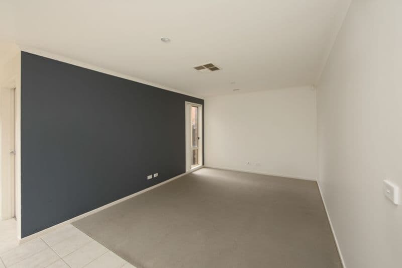 39 Tandara Circuit, Melton West VIC 3337, Melton West - Thumbnail 5