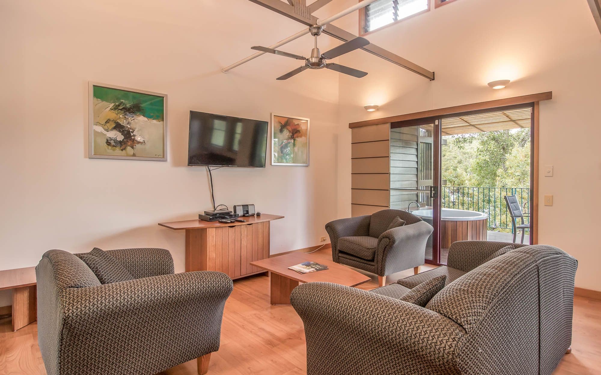 2/29 Raleigh Street, Essendon - Thumbnail 2