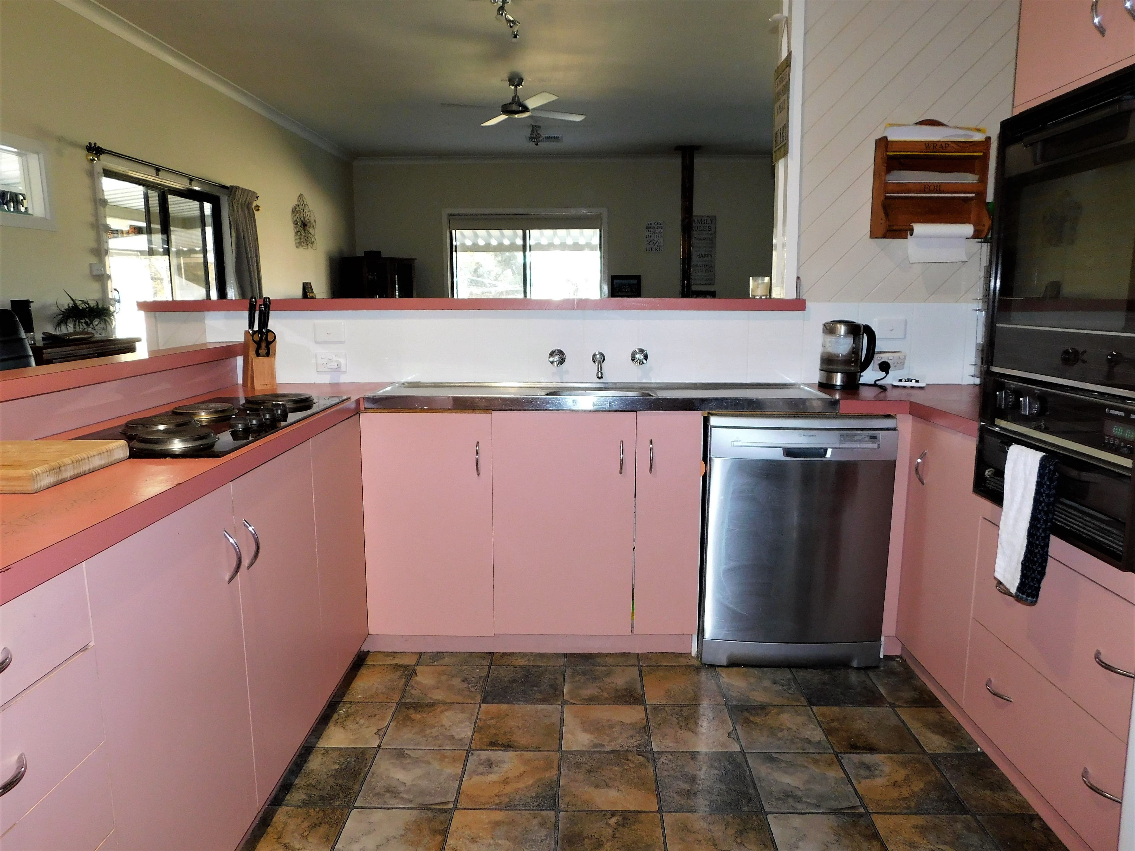 18 Garnet Avenue, Wolseley SA 5269, Wolseley - Thumbnail 5