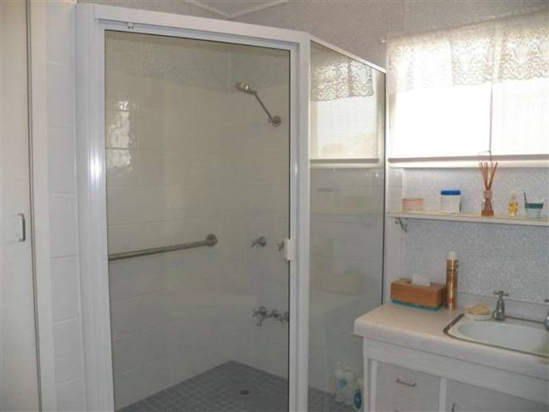 36 Wistari Street, CLINTON QLD 4680, Clinton - Thumbnail 4