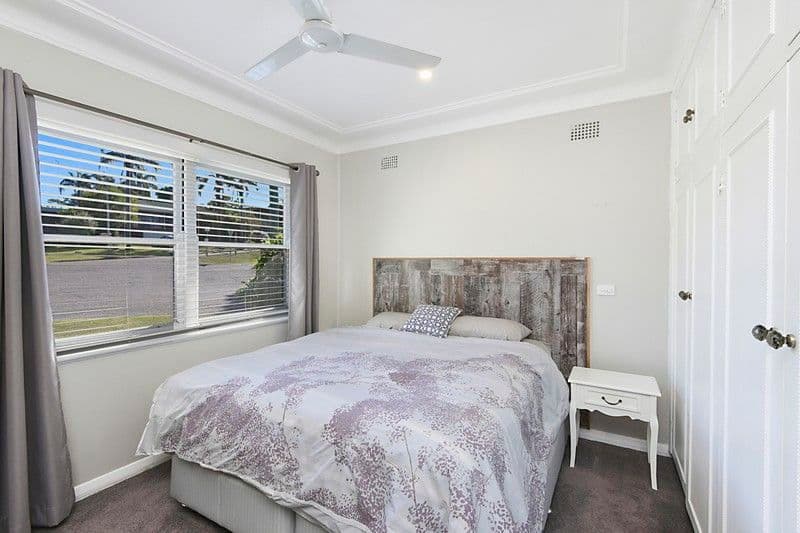 38 Deborah Street, Kotara South NSW 2289, Kotara South - Thumbnail 4