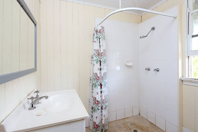 39 Gilbert Road, WINDSOR QLD 4030, Windsor - Thumbnail 8