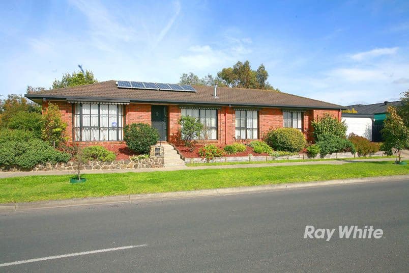 1 Primrose Court, CRANBOURNE NORTH VIC 3977, Cranbourne North - Image 1