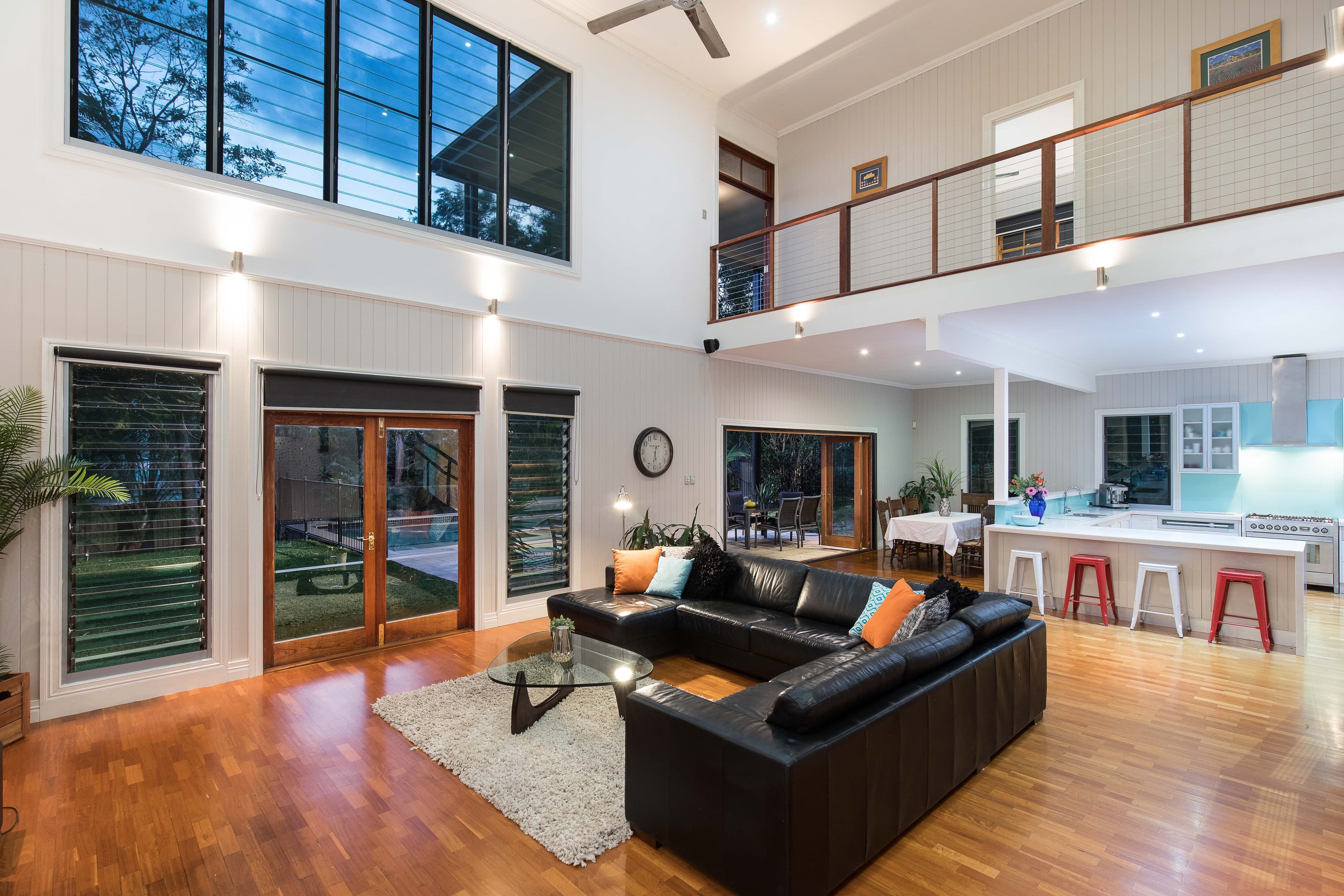9 Instow Street, Yeronga QLD 4104, Yeronga - Thumbnail 2