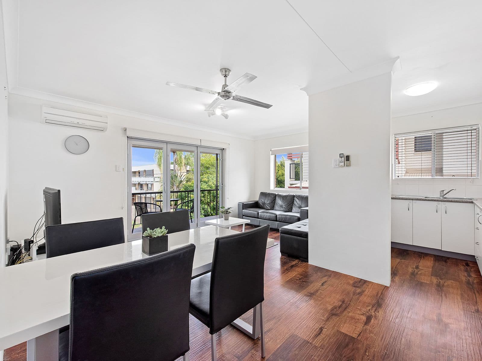 68 Hassall Street, Corinda QLD 4075, Corinda - Thumbnail 2