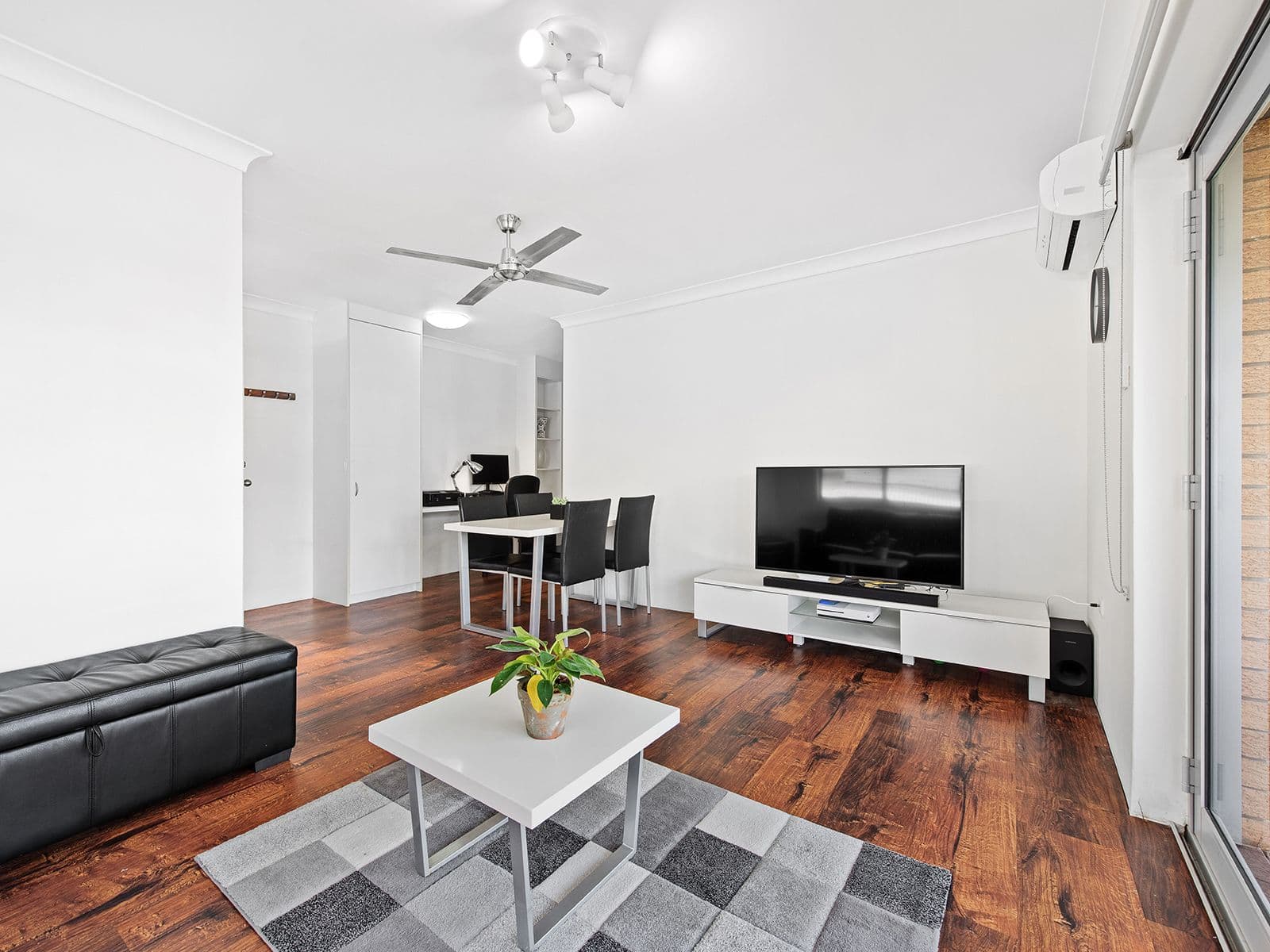 68 Hassall Street, Corinda QLD 4075, Corinda - Thumbnail 5