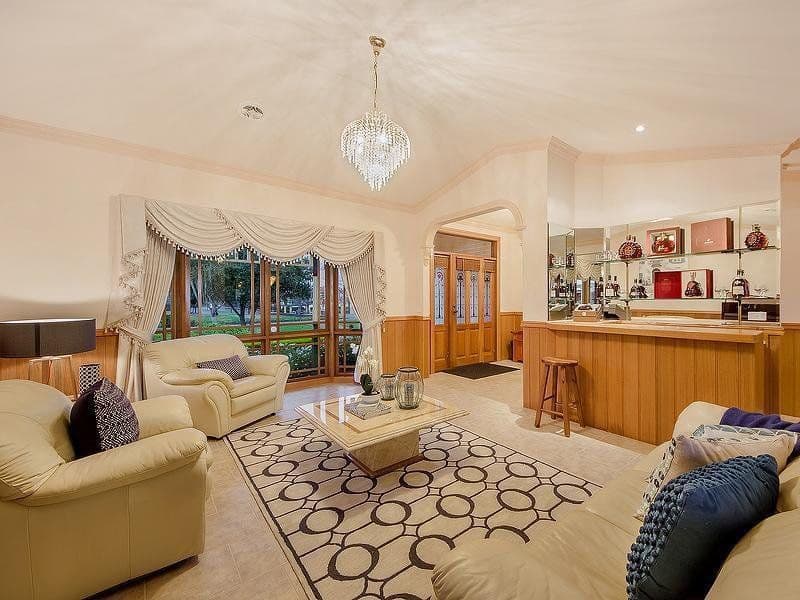 1 Grove Hall Place, Caroline Springs VIC 3023, Caroline Springs - Thumbnail 5