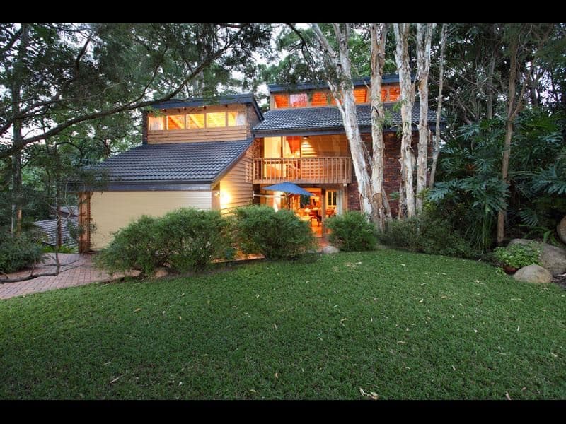 19 Columbia Street, CHAPEL HILL QLD 4069, Chapel Hill - Thumbnail 2