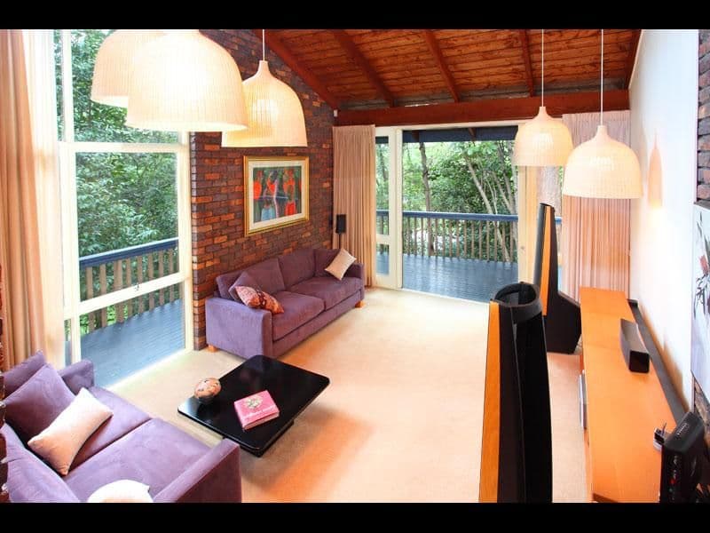 19 Columbia Street, CHAPEL HILL QLD 4069, Chapel Hill - Thumbnail 5
