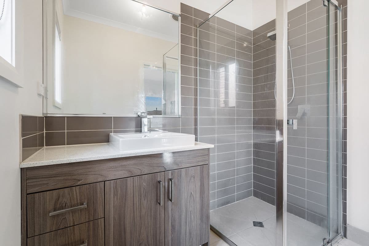 6 Rouge Way, Craigieburn VIC 3064, Craigieburn - Thumbnail 8