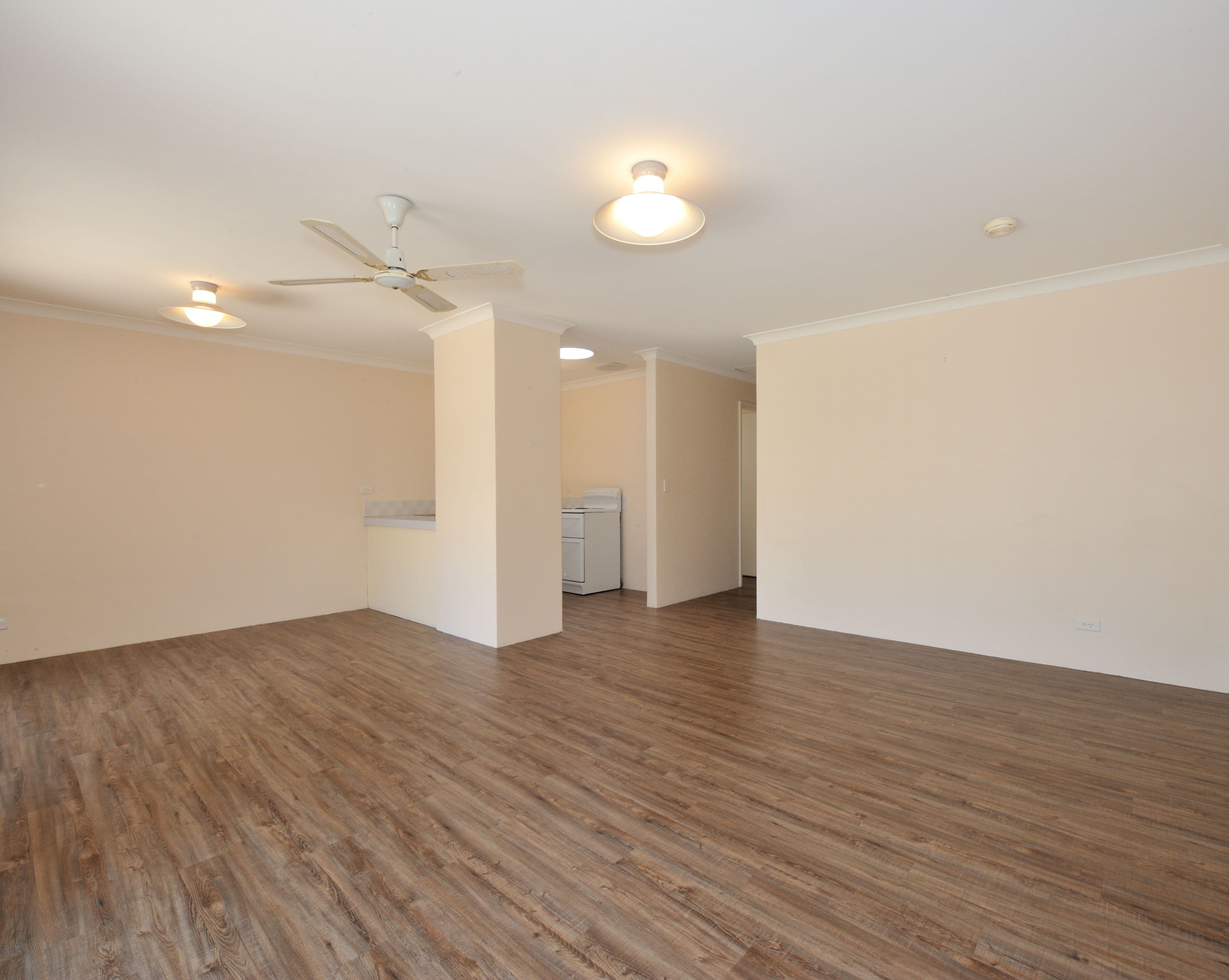 11 Merope Close, Rockingham WA 6168, Rockingham - Thumbnail 2