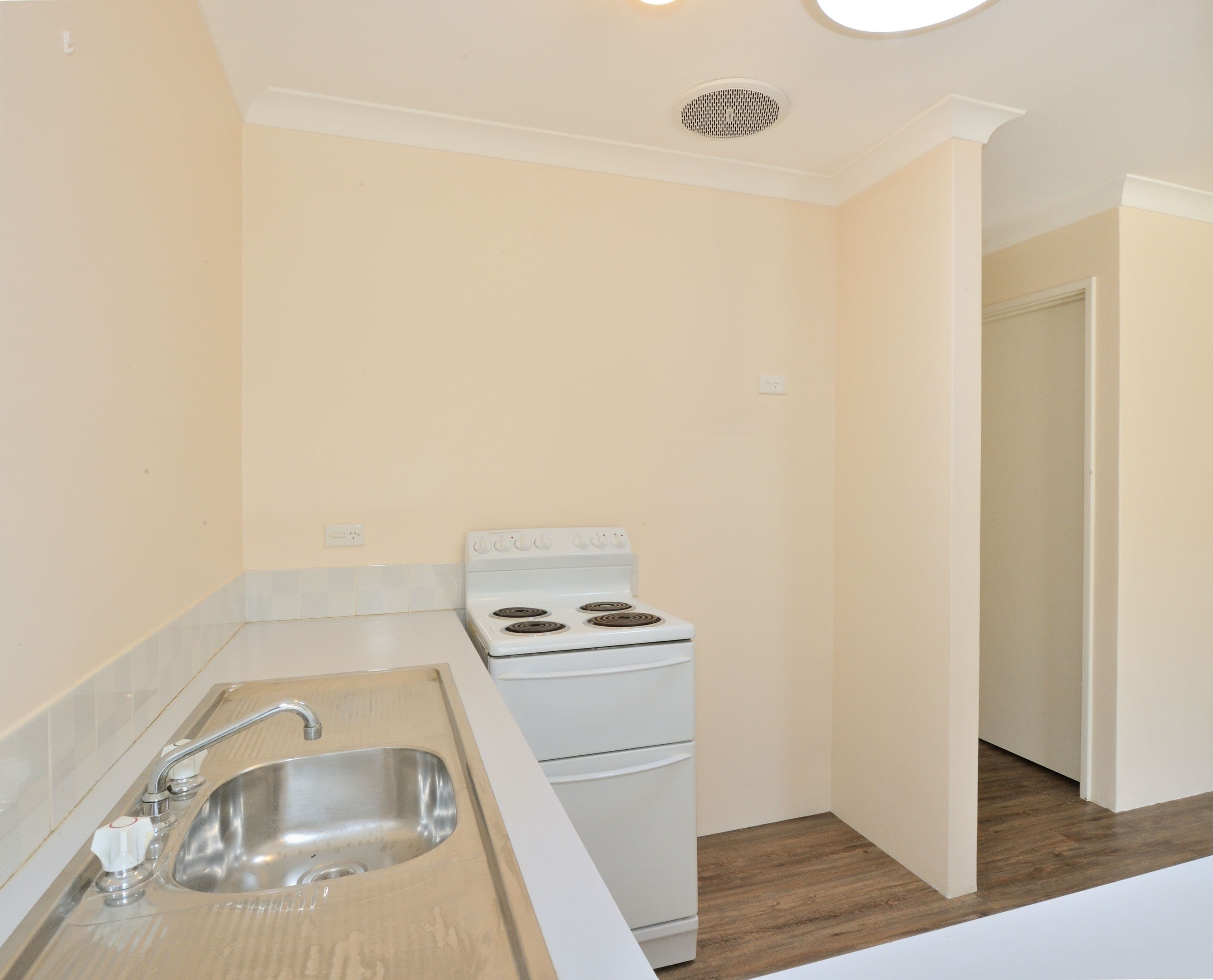 11 Merope Close, Rockingham WA 6168, Rockingham - Thumbnail 4