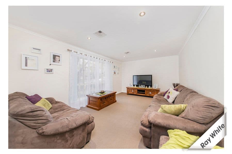 14 Forsythe Street, BANKS ACT 2906, Banks - Thumbnail 2