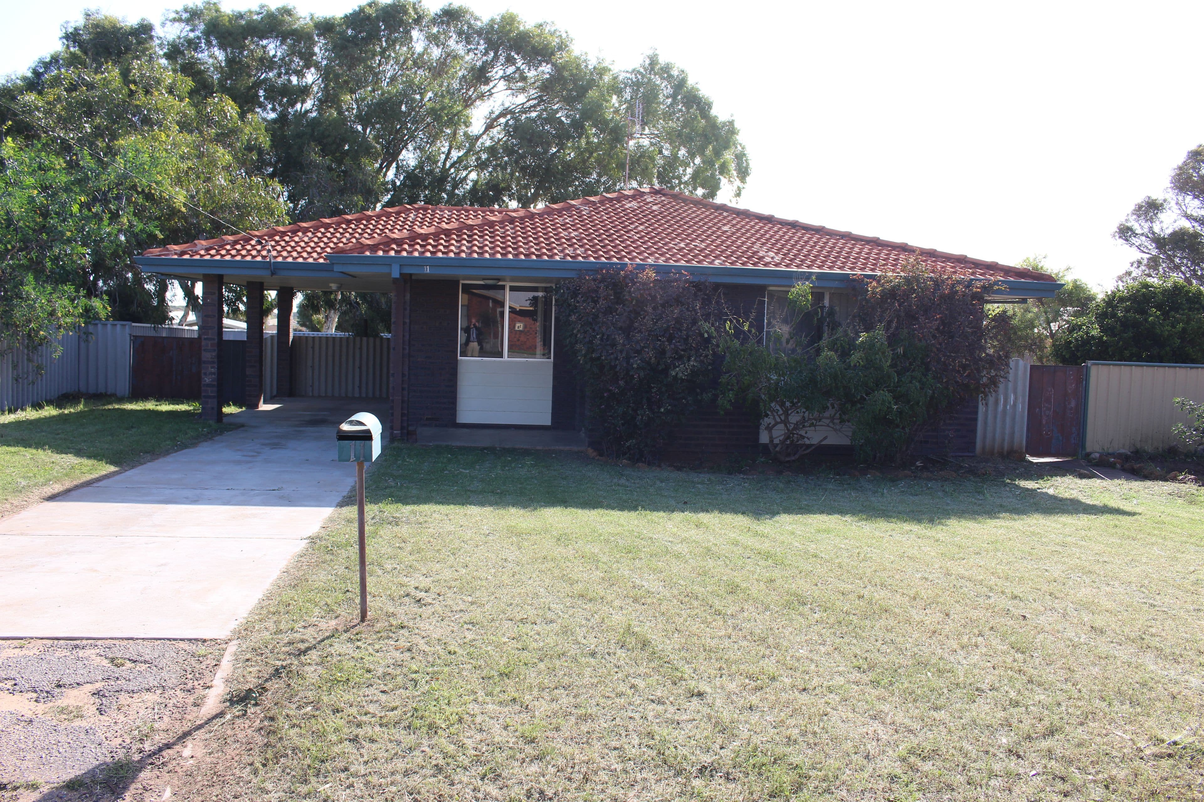11 Scott Road, Dongara WA 6525, Dongara - Image 1