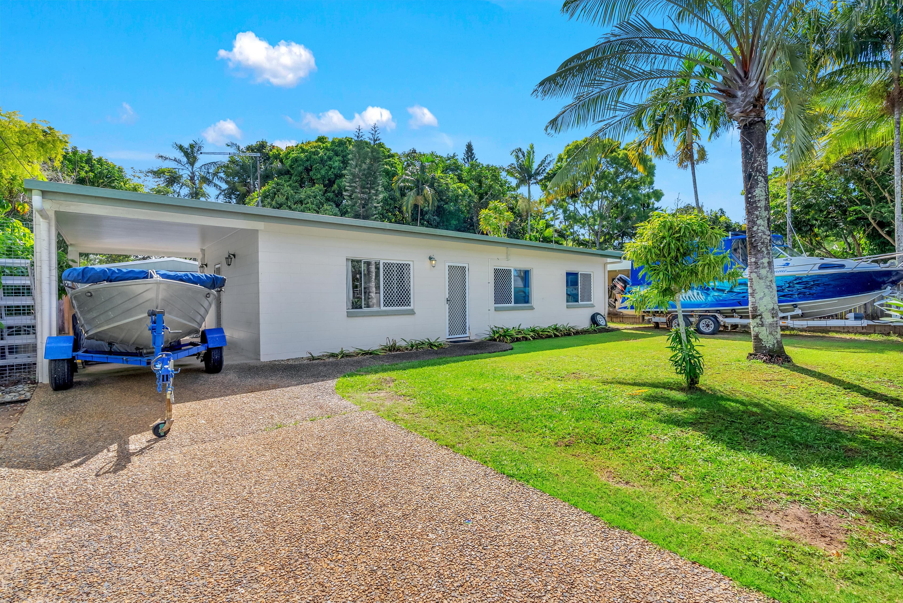 11 Warrnambool Street, Trinity Park QLD 4879, Trinity Park - Thumbnail 3