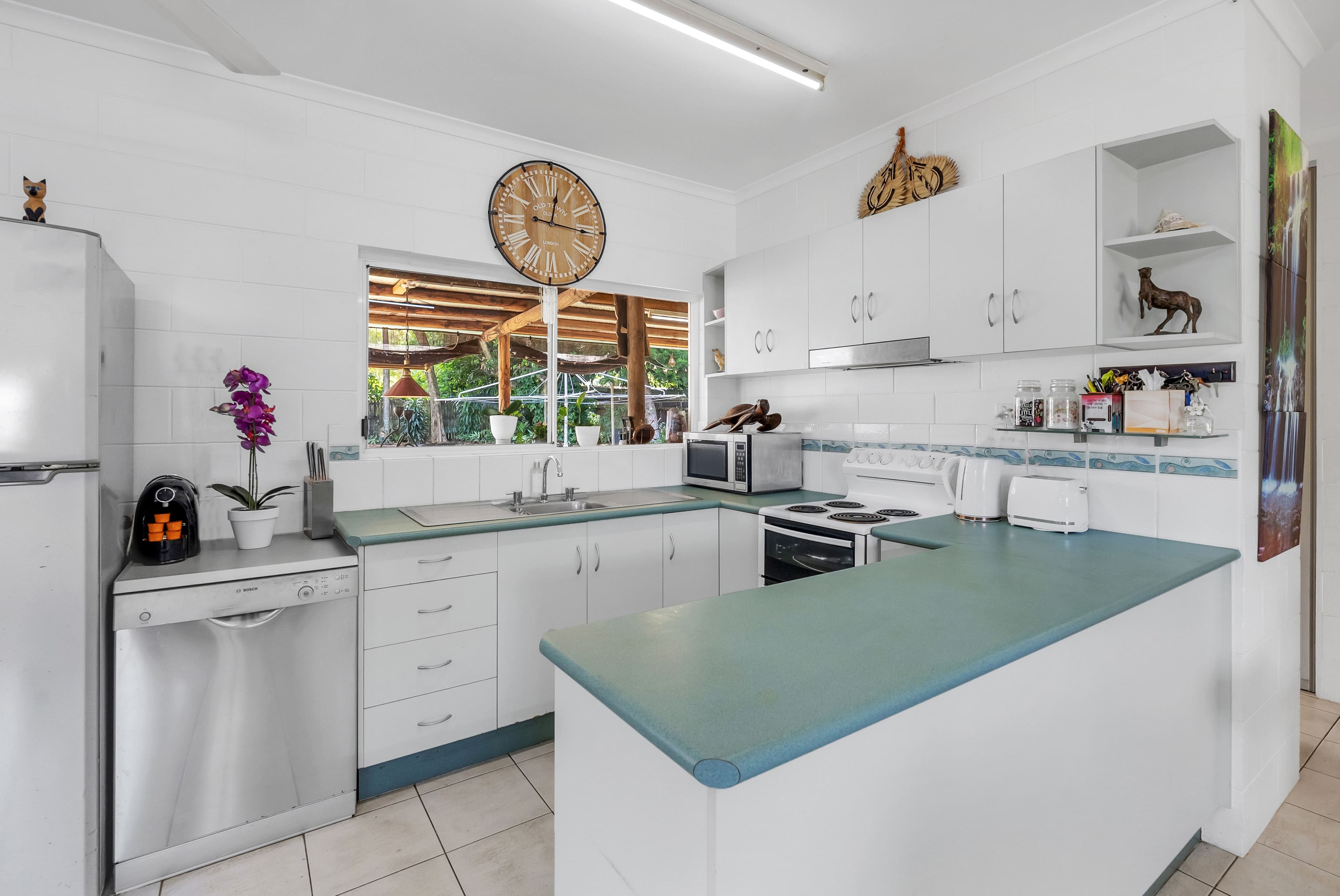11 Warrnambool Street, Trinity Park QLD 4879, Trinity Park - Thumbnail 4