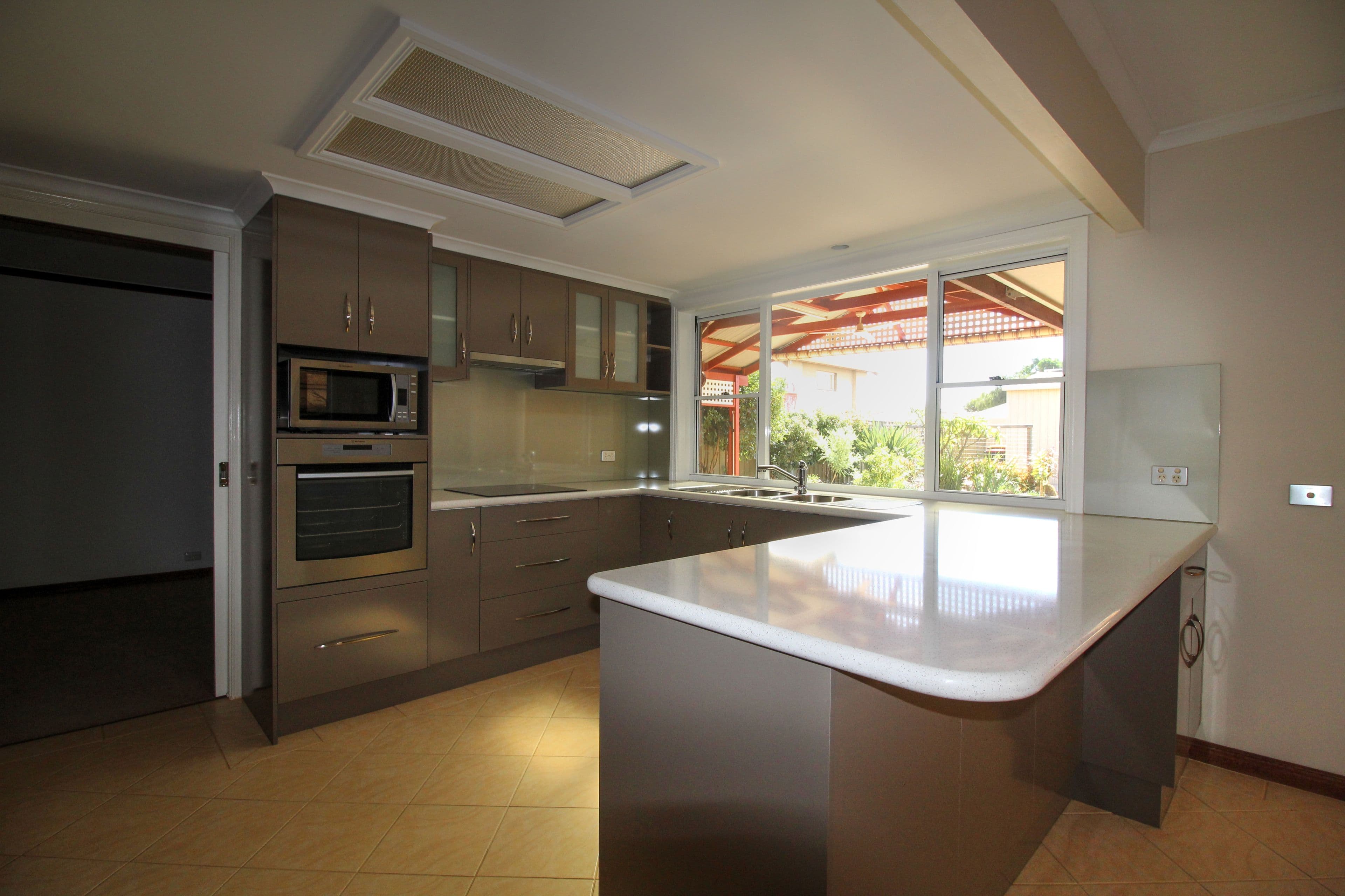 98 Ral Ral Avenue, Renmark SA 5341, Renmark - Thumbnail 2