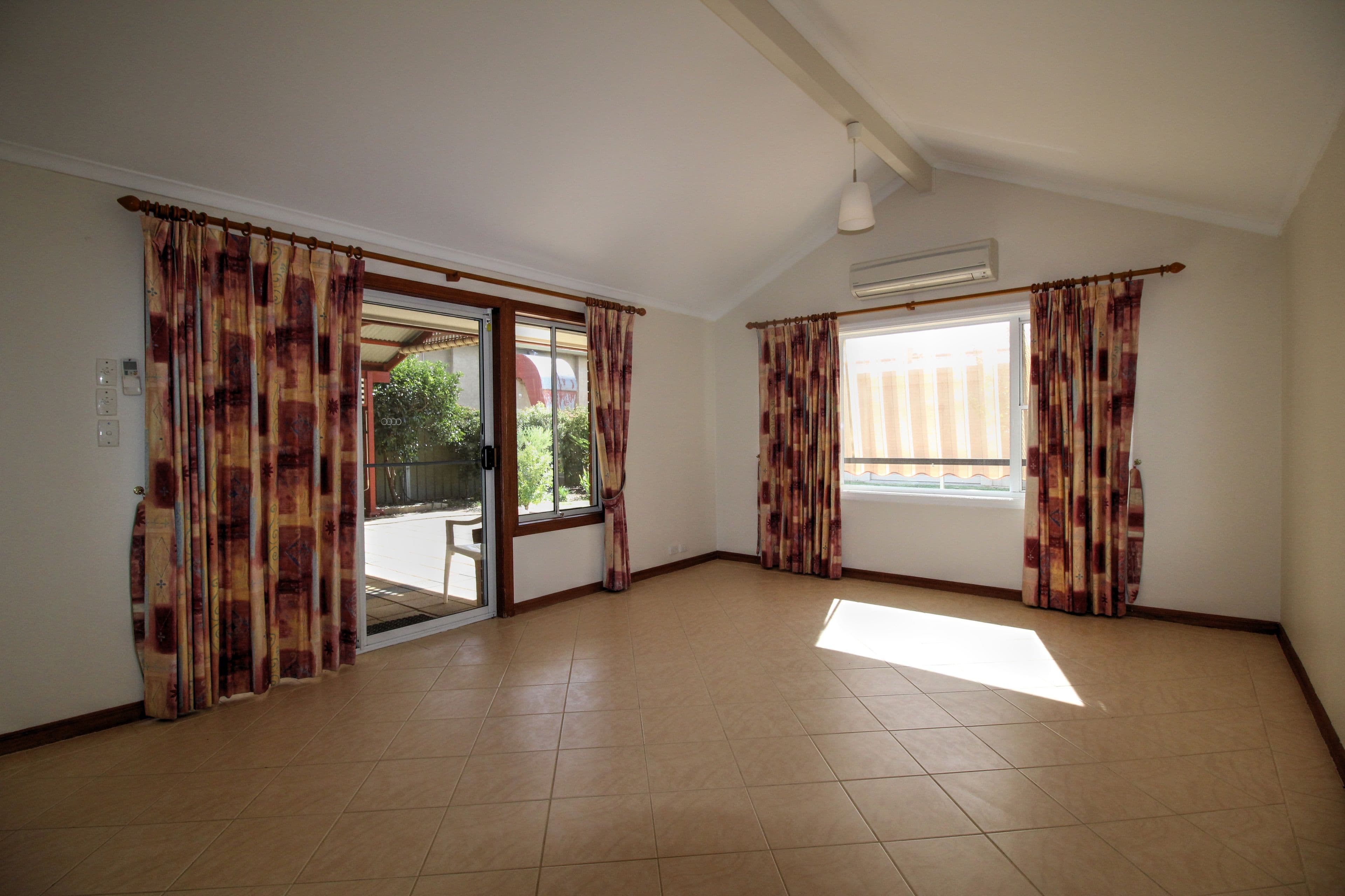 98 Ral Ral Avenue, Renmark SA 5341, Renmark - Thumbnail 4