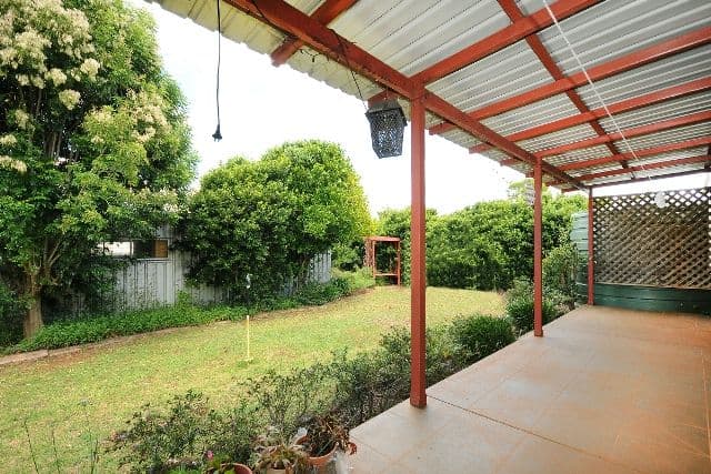 14 Elliott Street, KEARNEYS SPRING QLD 4350, Kearneys Spring - Thumbnail 8