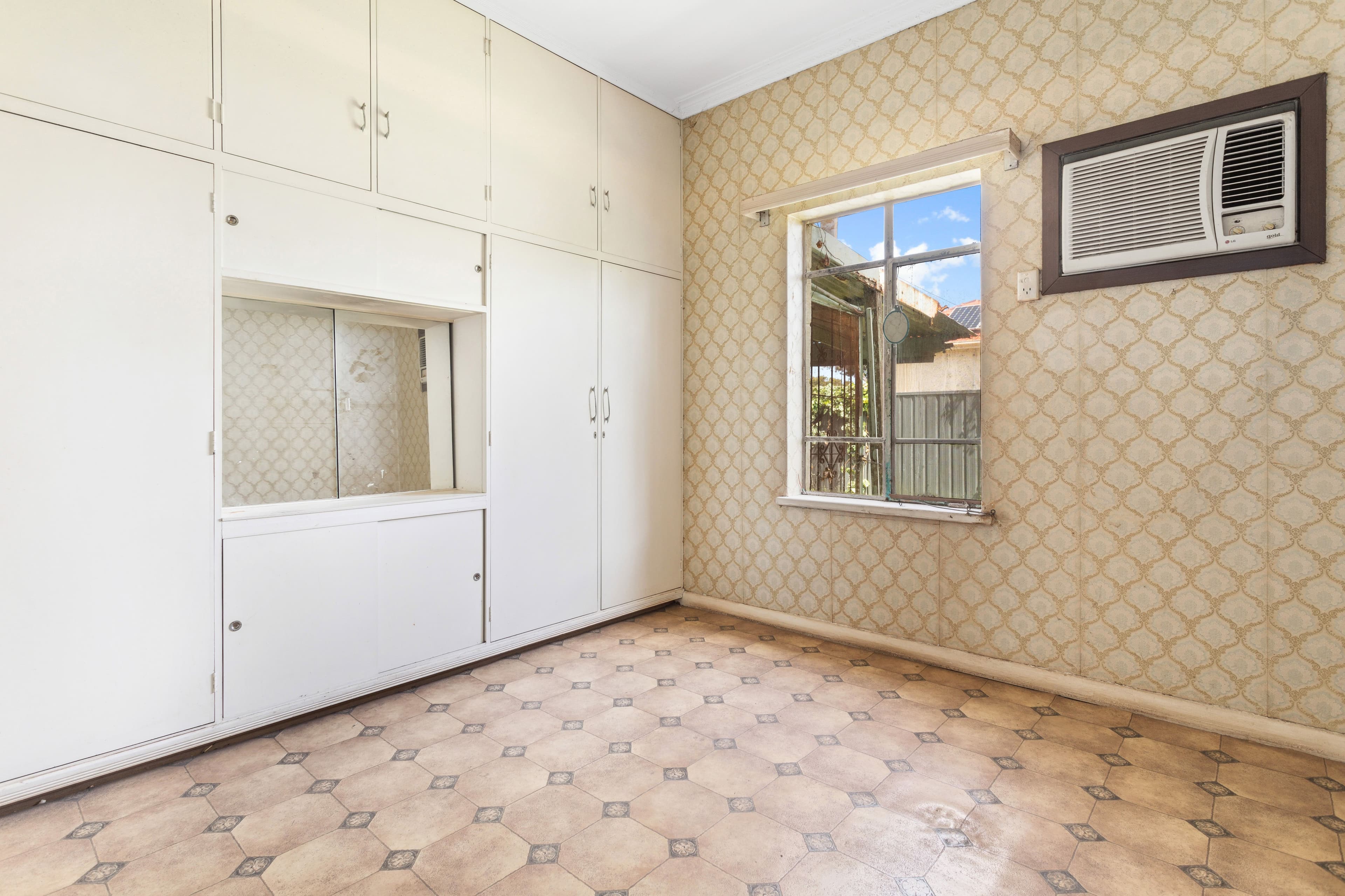274 Tapleys Hill Road, Seaton SA 5023, Seaton - Thumbnail 8