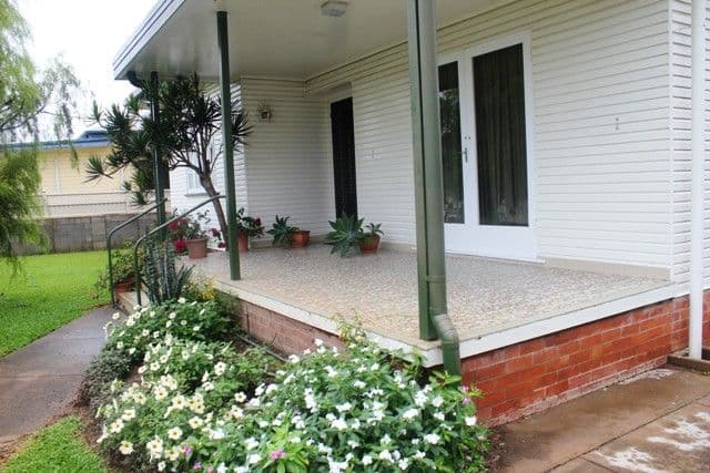33 Gort Street, INGHAM QLD 4850, Ingham - Thumbnail 2