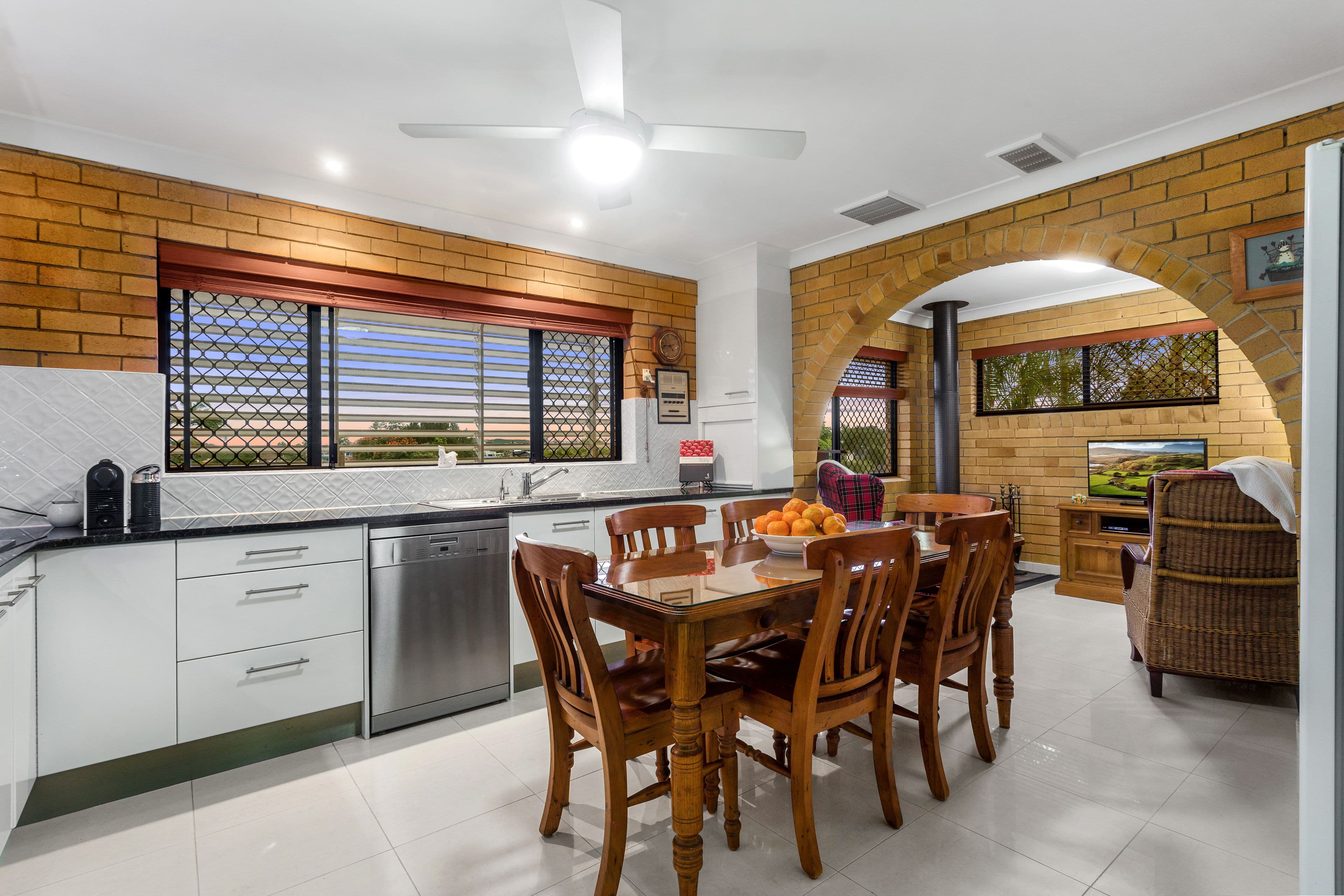 18 Yalumba Street, Carseldine QLD 4034, Carseldine - Thumbnail 6